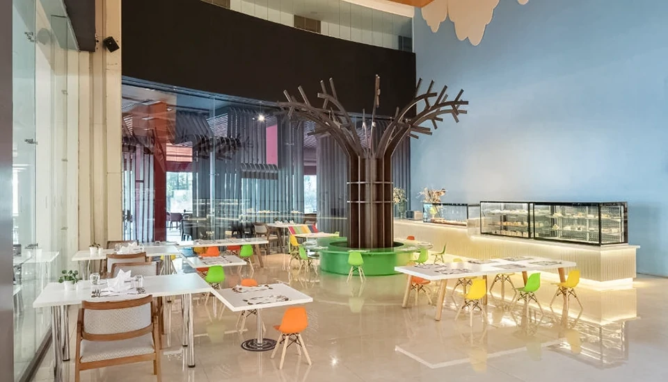 هتل نیروانا کازموپولیتن آنتالیا